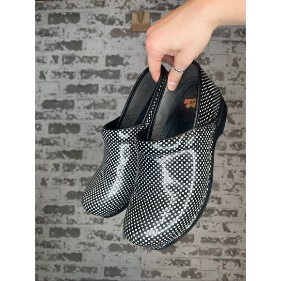 Dansko | women black polka dot clog shoes - Picture 1 of 9